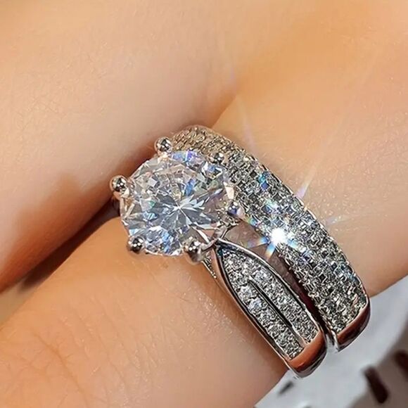 Stunning diamond wedding ring set sz 7 - Picture 1 of 7